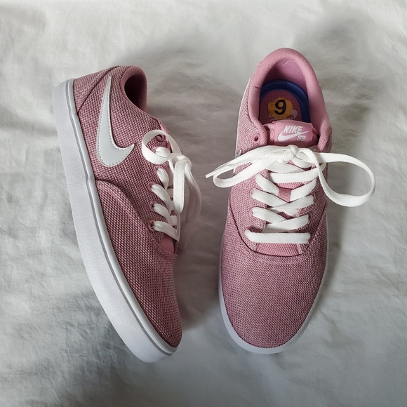 Nike Shoes - 🎉HP! Nike | NIB SB Solarsoft Canvas Sneaker